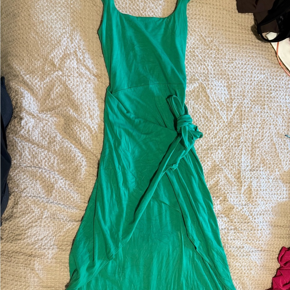 Aritzia Saturn Midi Dress - Green